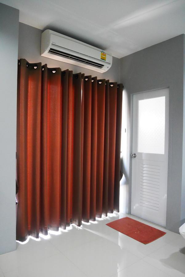 Avenue Residence Nakhon Si Thammarat Esterno foto