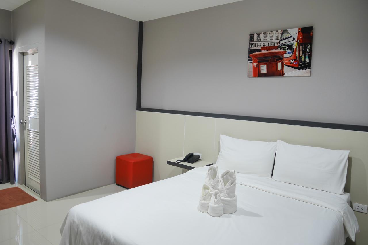 Avenue Residence Nakhon Si Thammarat Esterno foto