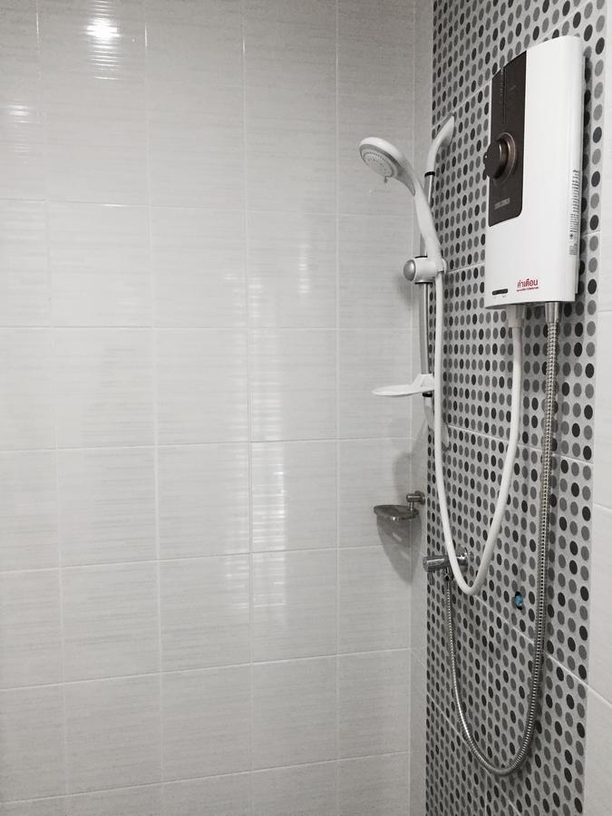 Avenue Residence Nakhon Si Thammarat Esterno foto