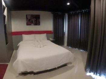 Avenue Residence Nakhon Si Thammarat Esterno foto